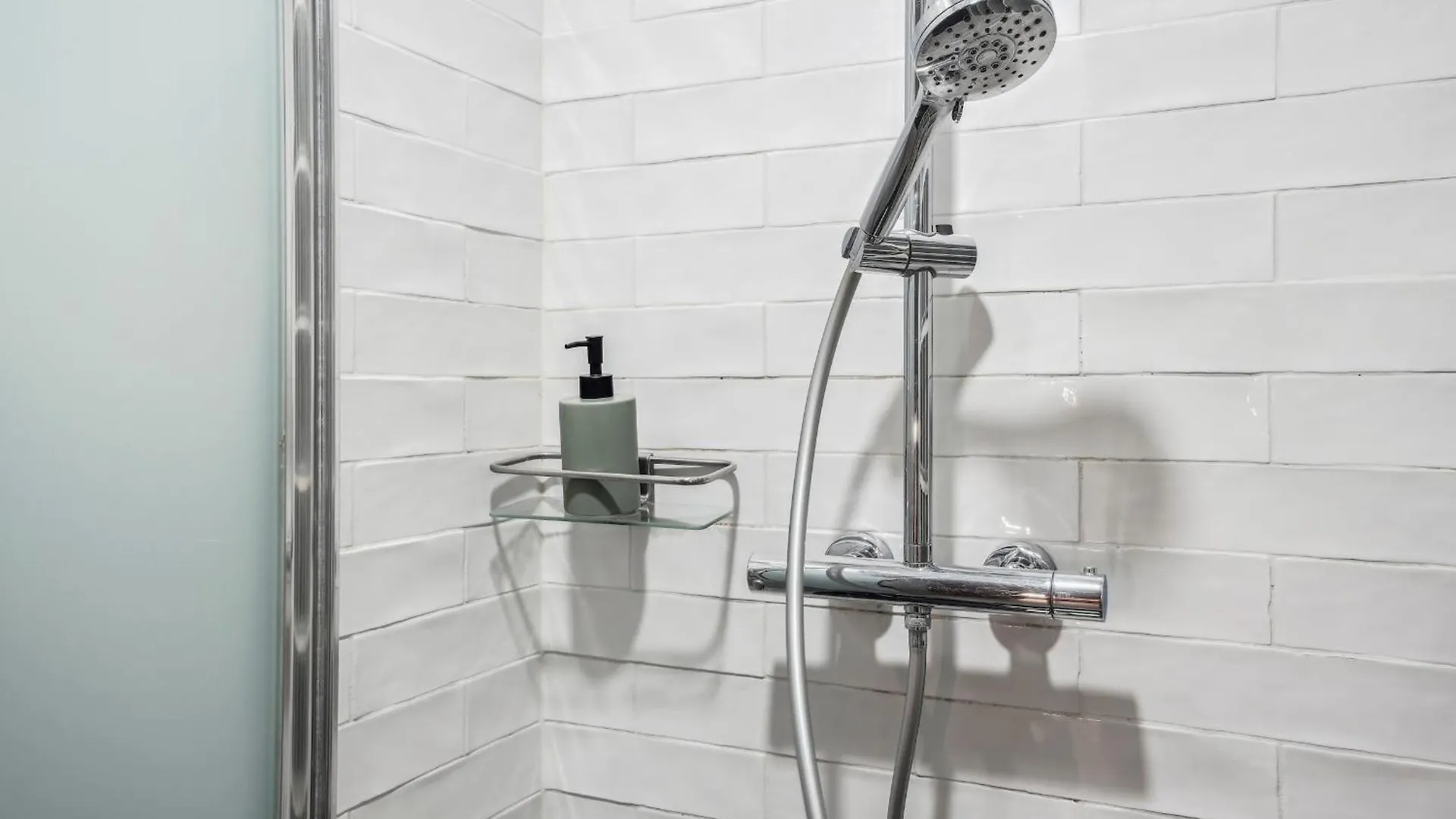 Eiffel & Invalides - Cityapartmentstay