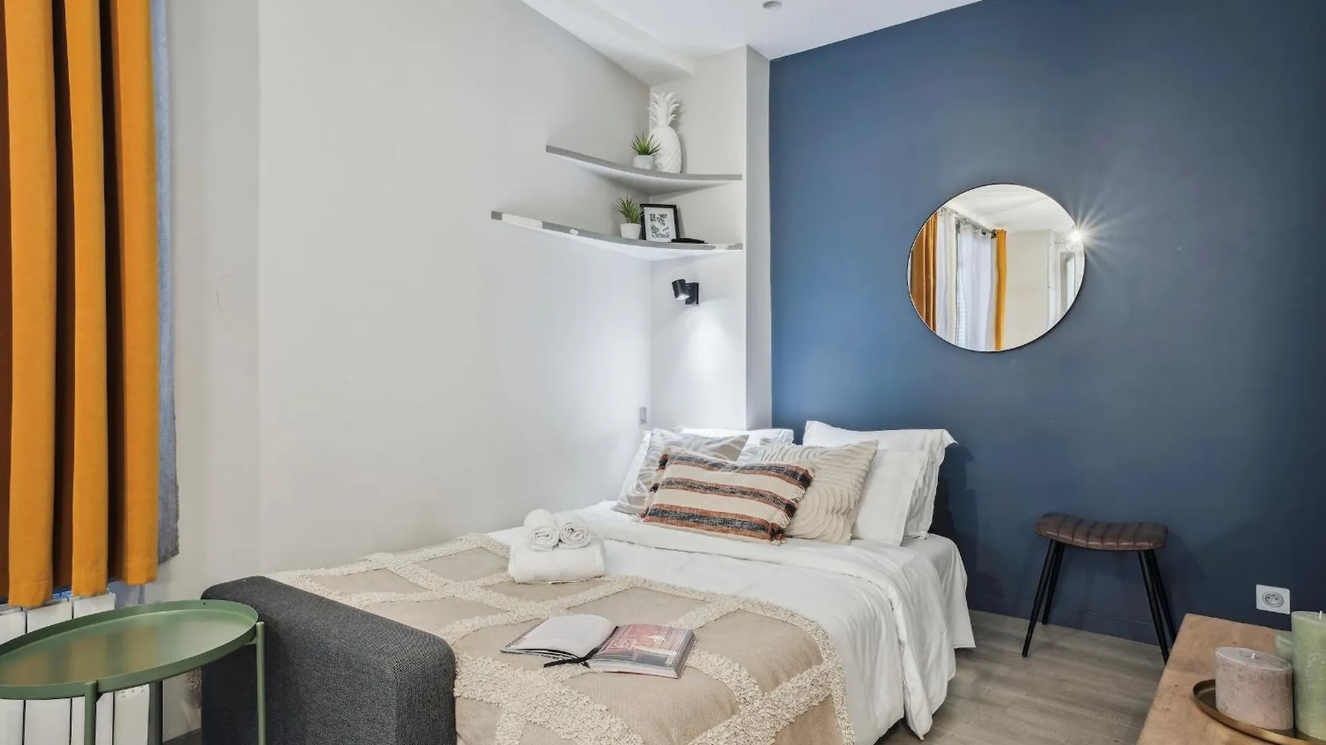 Eiffel & Invalides - Cityapartmentstay Apartament Paryż