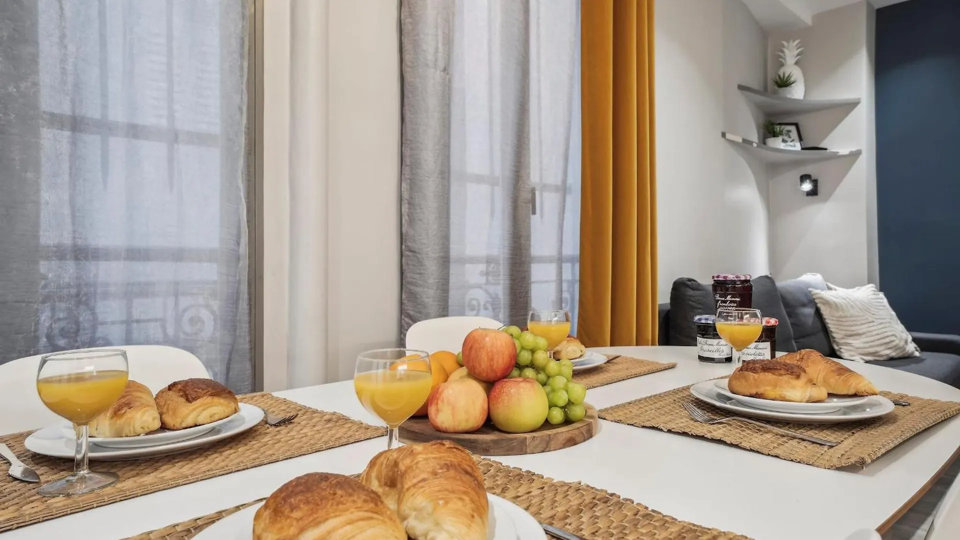 Eiffel & Invalides - Cityapartmentstay * Paris