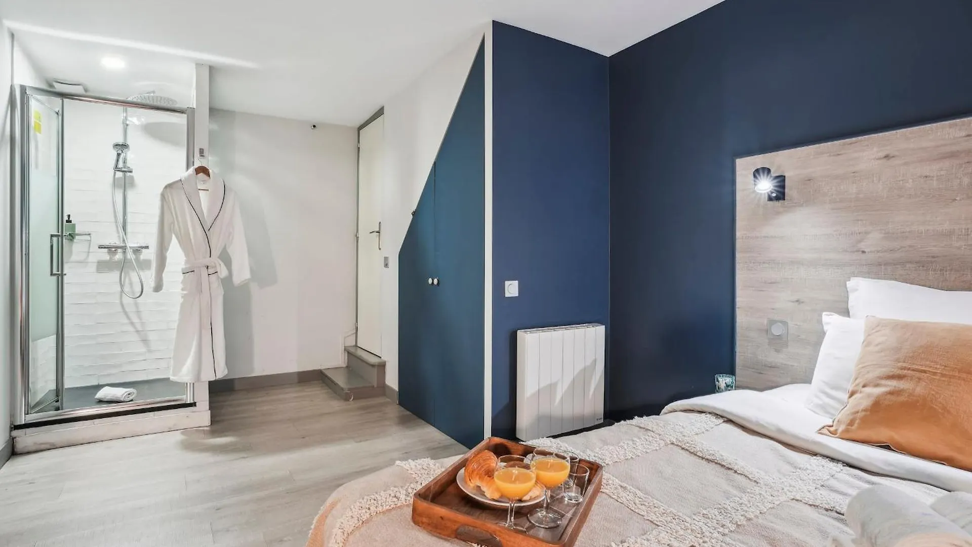 Eiffel & Invalides - Cityapartmentstay Apartment *