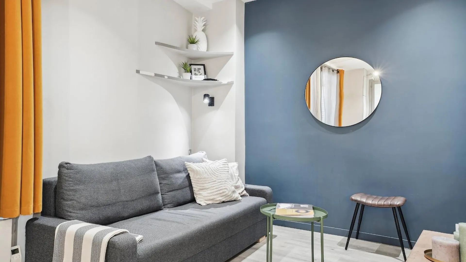 Apartament Eiffel & Invalides - Cityapartmentstay Paryż